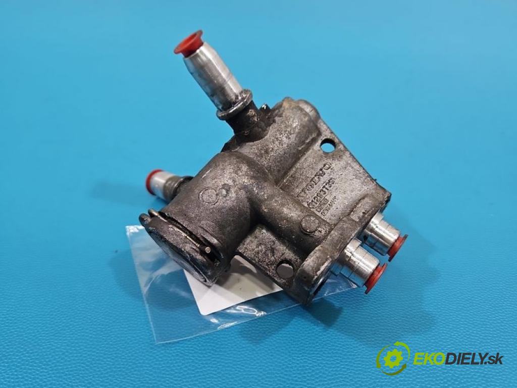 Volvo S60 II 2010-2018 2.5 T5 250 hp automatic 184 kW 2497 cm3 4- obal 31293739