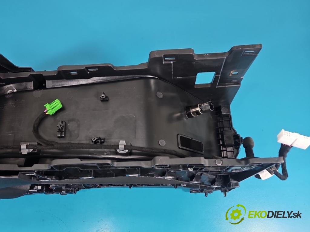 BYD ATTO 2 0.0 177 HP automatic 130 kW  5- operadlo SC3E-5305030 (Lakťová opierka)