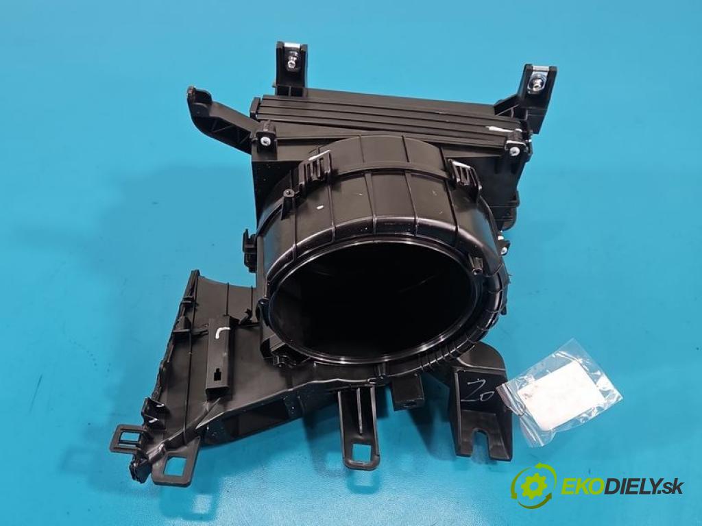BYD ATTO 2 0.0 177 HP automatic 130 kW 5- obal EM2E-8100213-4