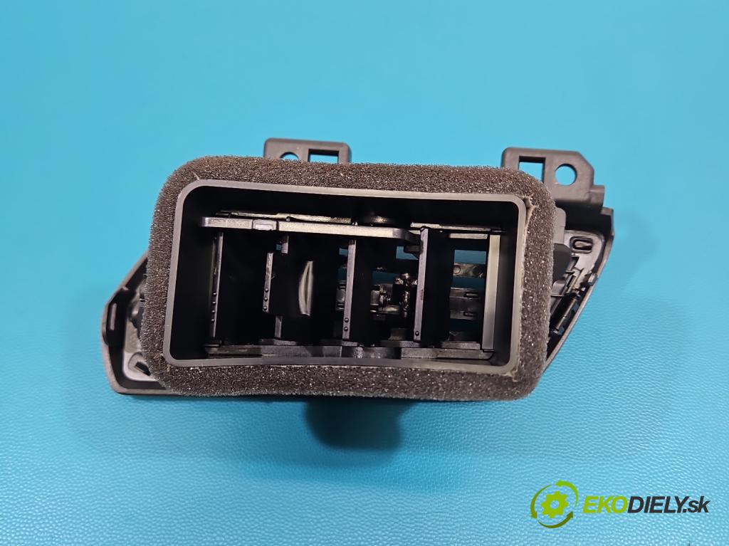 BYD ATTO 2  0.0 177 hp automatic 130 kW  5- Mřížka: topení 5306301