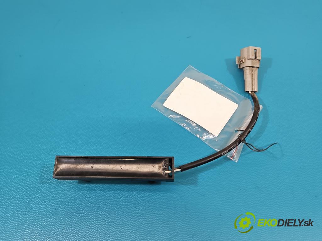 BYD ATTO 2  0.0 177 hp automatic 130 kW  5- Antena G3-3642300