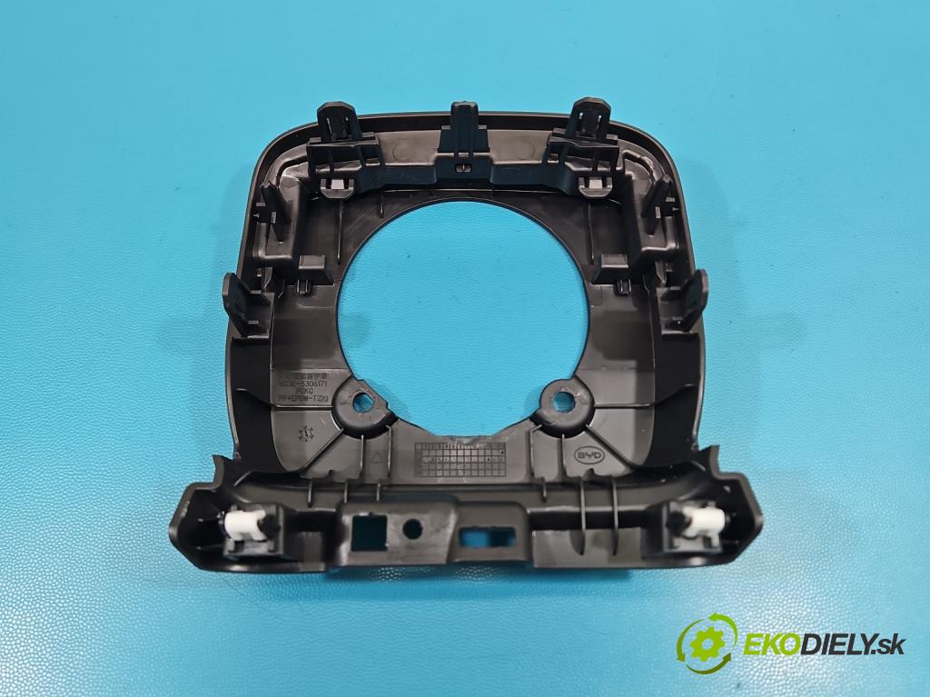 BYD ATTO 2 0.0 177 HP automatic 130 kW 5- kryt plast SC3E-5306171