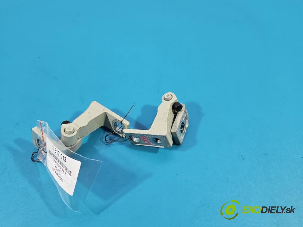 BYD ATTO 2 0.0 177 hp automatic 130 kW  5- Závěs: dveře zadní levý