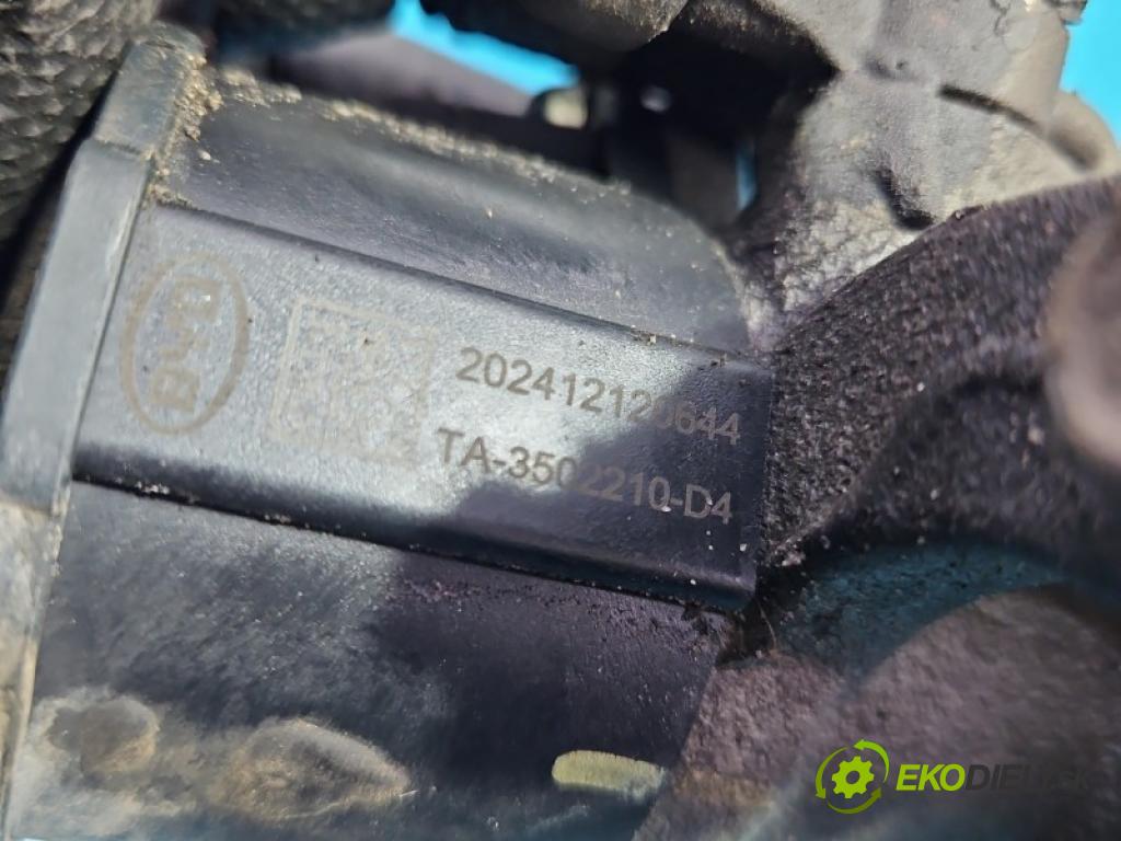BYD ATTO 2 0.0 177 hp automatic 130 kW  5- brzdič zadní levý  (Klika dveří ostatní)