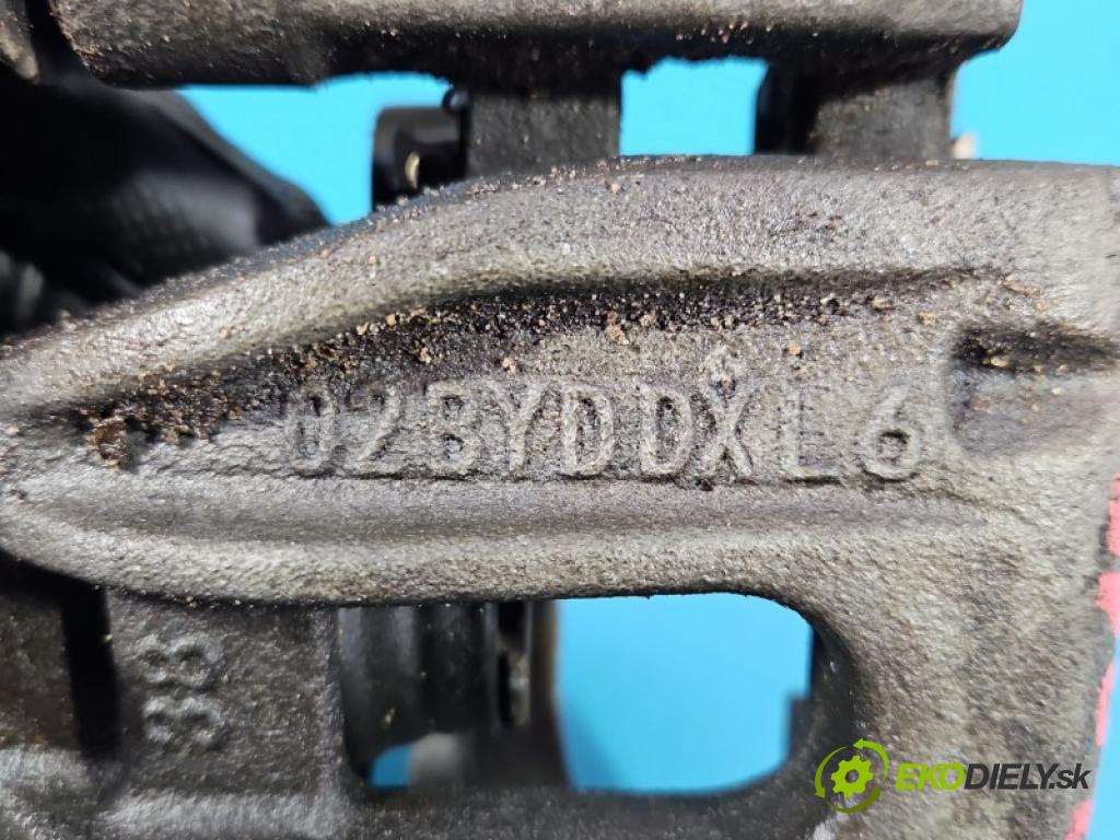 BYD ATTO 2 0.0 177 hp automatic 130 kW 5- brzdič zadní pravý (Klika dveří ostatní)
