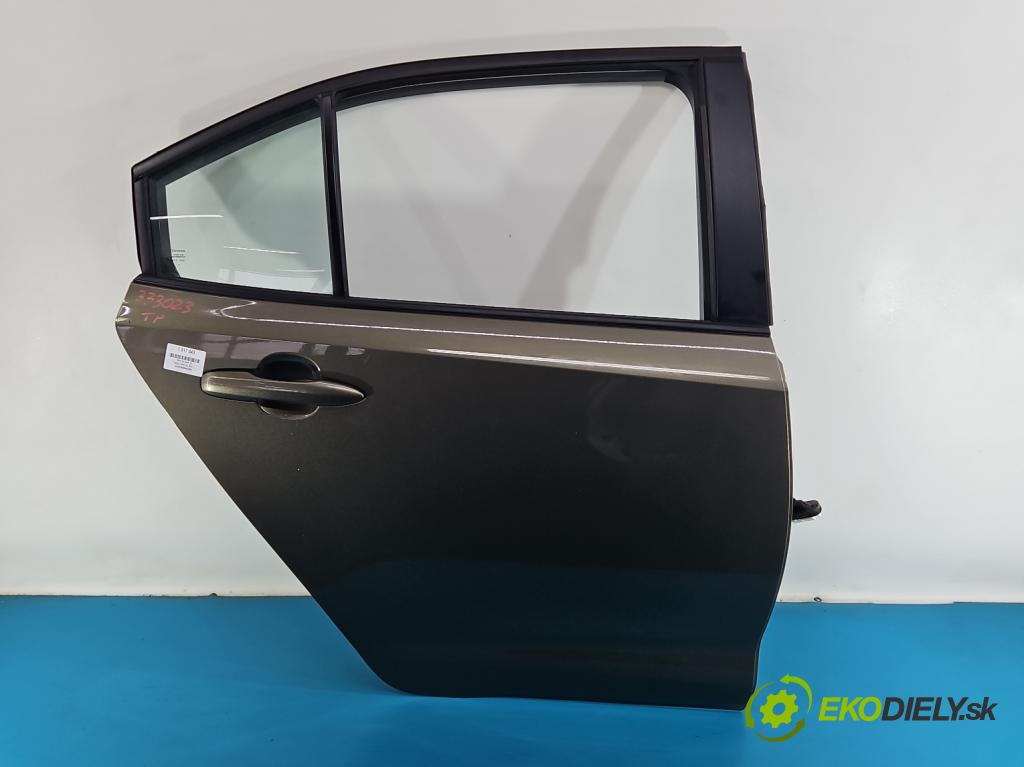 Toyota Corolla E21 2019- 1.6 16V 132  HP manual 97 kW 1598 cm3 4- dvere zadné pravé  (Kľučka dverí ostatné)