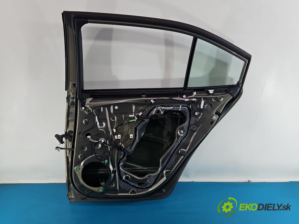 Toyota Corolla E21 2019- 1.6 16V 132  HP manual 97 kW 1598 cm3 4- dvere zadné pravé  (Kľučka dverí ostatné)