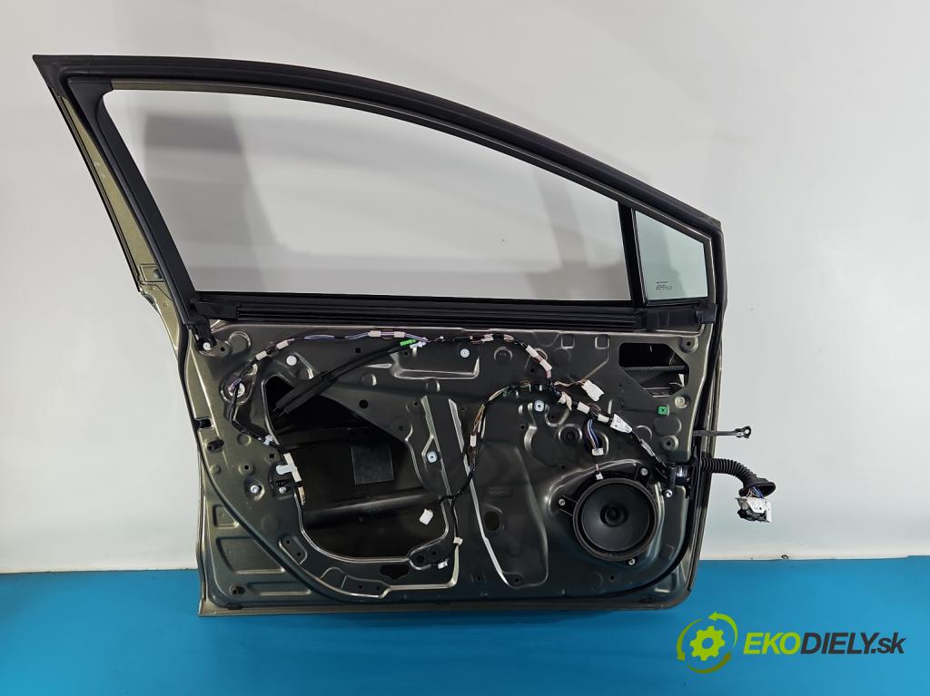 Toyota Corolla E21 2019- 1.6 16V 132  HP manual 97 kW 1598 cm3 4- dvere predné ľavé  (Kľučka dverí ostatné)