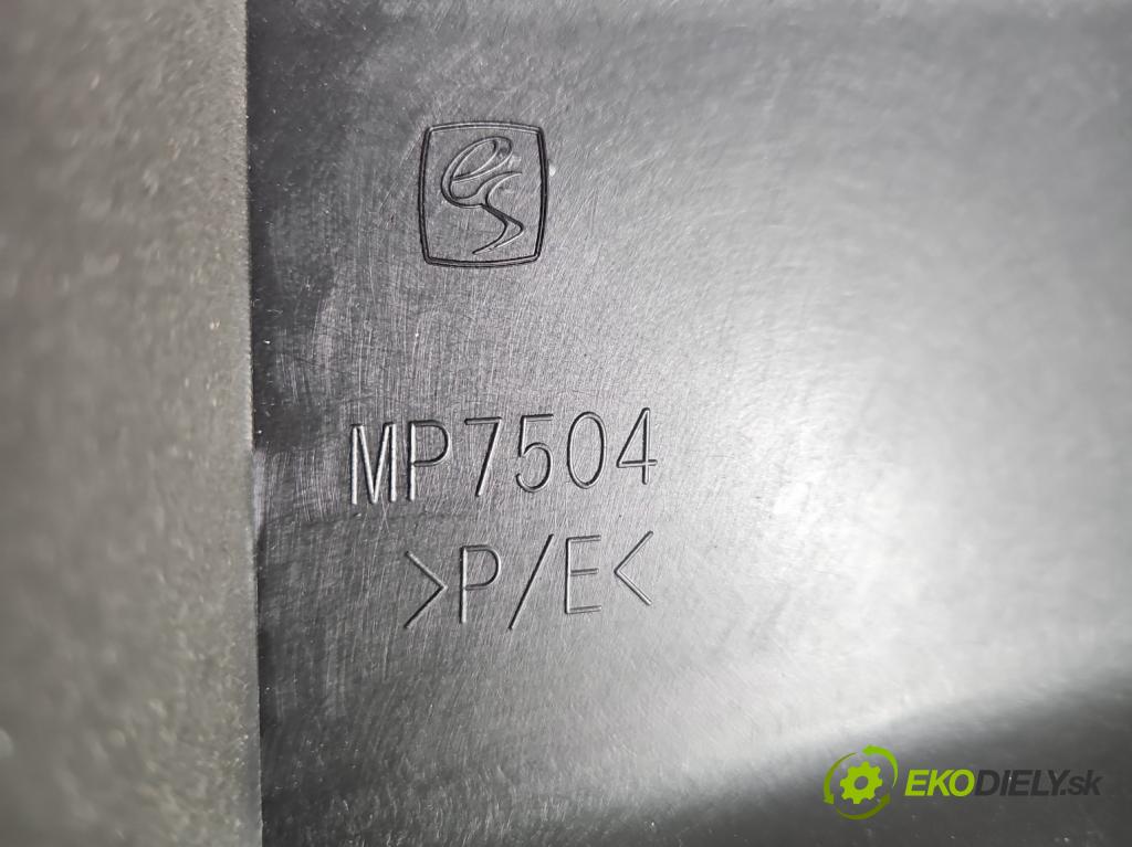 Opel Grandland 2017–2024 1.2 T 131 HP manual 96 kW 1199 cm3 5- kryt plast