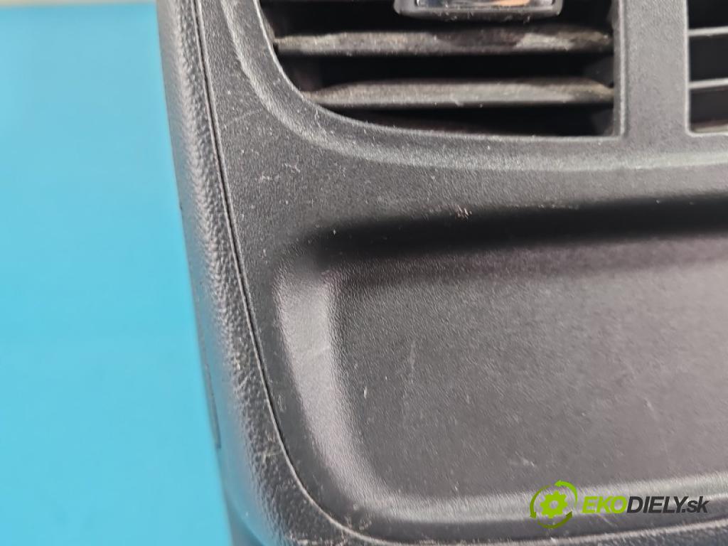 Opel Grandland 2017–2024 1.2 T 131 HP manual 96 kW 1199 cm3 5- operadlo 20050643 (Lakťová opierka)