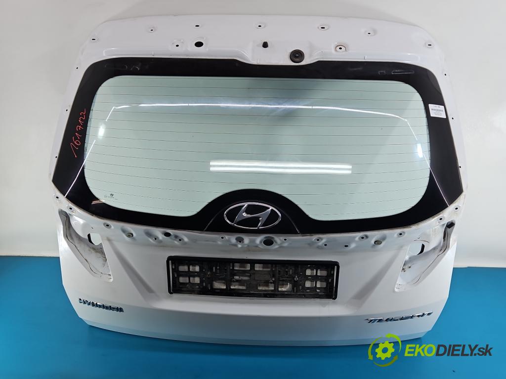 Hyundai Tucson IV 2020- 1.6 T-GDI: 150 HP manual 110.1 kW 1598 cm3 5- zadna kufor  (Kapota zadná (kufor))