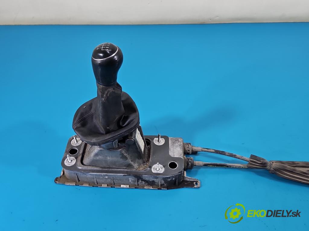 Vw Caddy III 2K 2003-2020 1.6 tdi 75 HP manual 55 kW 1598 cm3 5- Páka: Změny: stupeň,rýchlosť 1T0711049BD (Rýchlostná páka (kulisa))