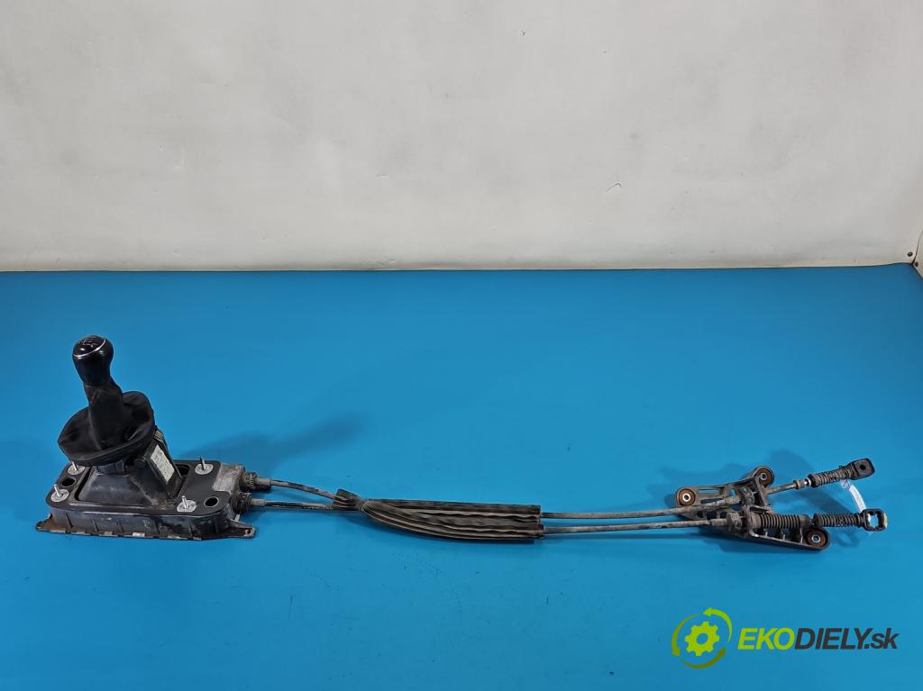 Vw Caddy III 2K 2003-2020 1.6 tdi 75 HP manual 55 kW 1598 cm3 5- Páka: Změny: stupeň,rýchlosť 1T0711049BD (Rýchlostná páka (kulisa))