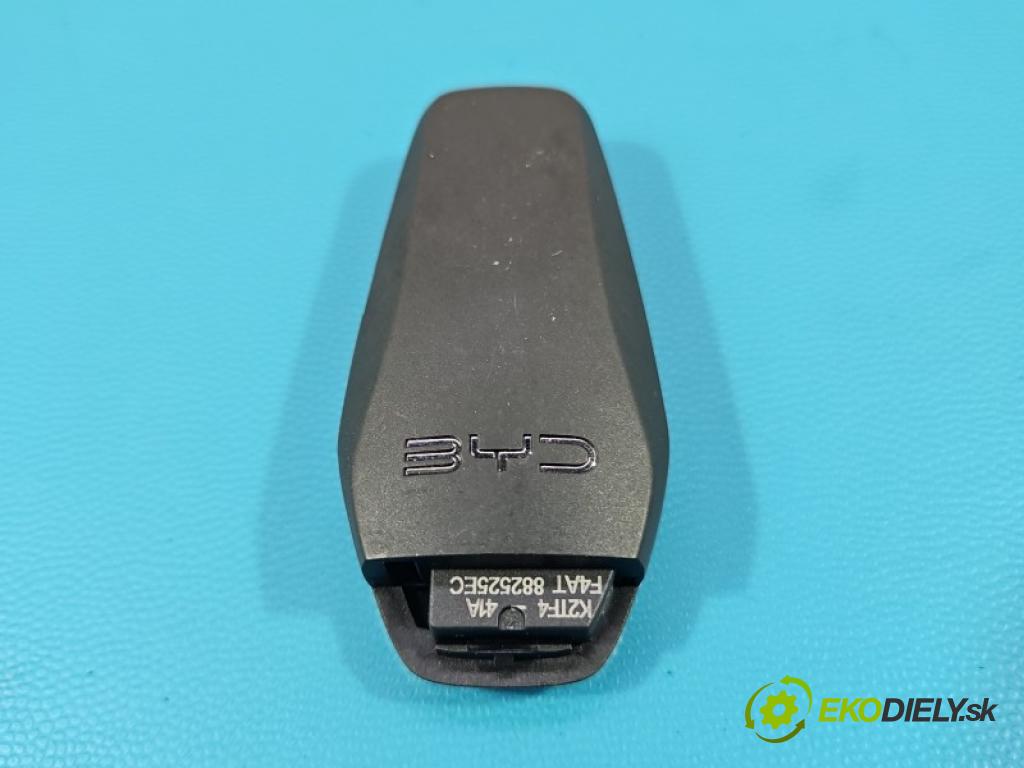 BYD ATTO 2 0.0 177 hp automatic 130 kW  5- dálkové klíč: