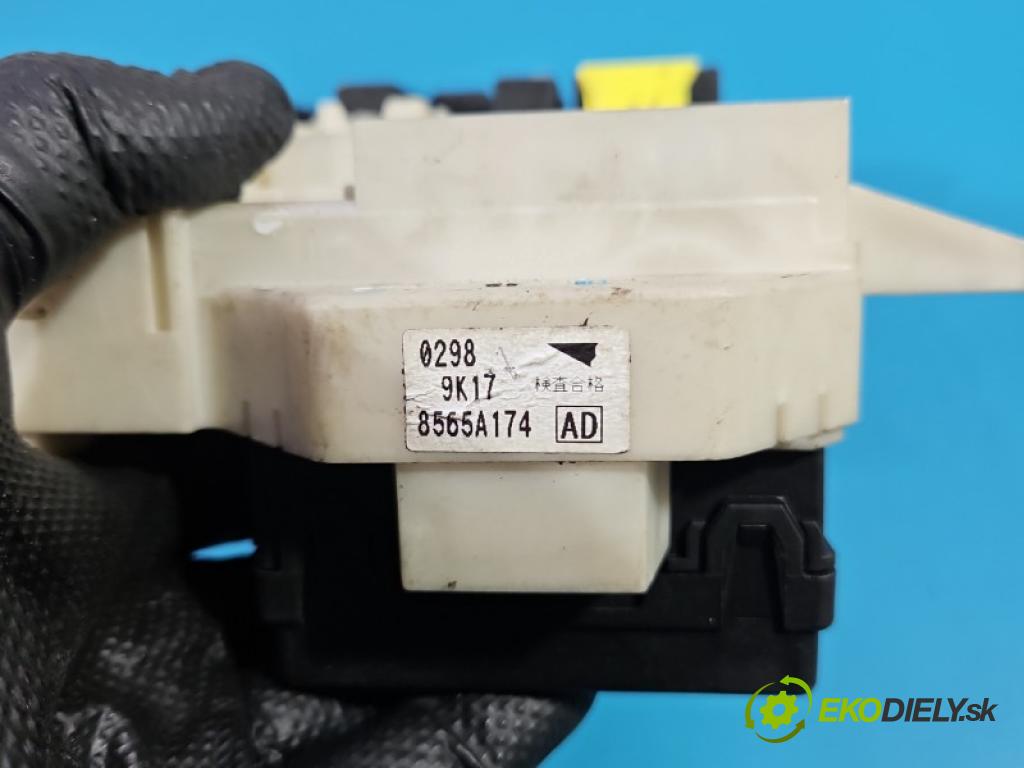 Mitsubishi Colt Z30 VI 2004-2012 1.3 16V 95 HP manual 70 kW 1332 cm3 5- riadiaca jednotka motora 1860115600