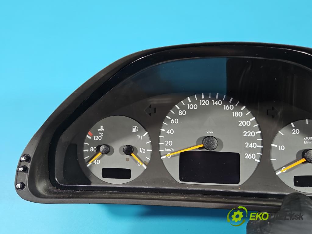 Mercedes E W210 1995-2002 2.2 CDI 136 HP manual 100 kW 2148 cm3 4- prístrojovka/ budíky A2105402911 (Prístrojová doska)