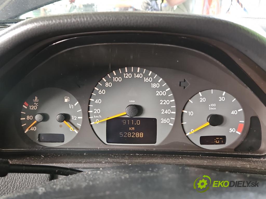 Mercedes E W210 1995-2002 2.2 CDI 136 HP manual 100 kW 2148 cm3 4- prístrojovka/ budíky A2105402911 (Prístrojová doska)