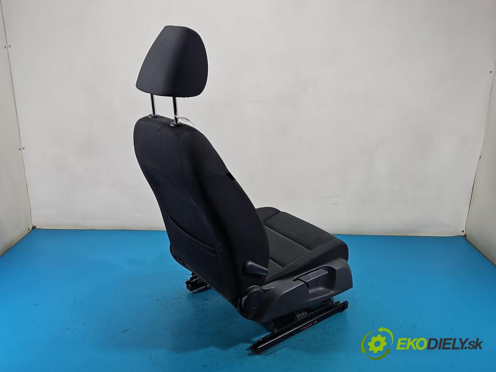 Vw Golf VI 2008-2013 1.6 tdi 105 HP manual 77 kW 1598 cm3 5- Sedačka pravý (Sedadlo)