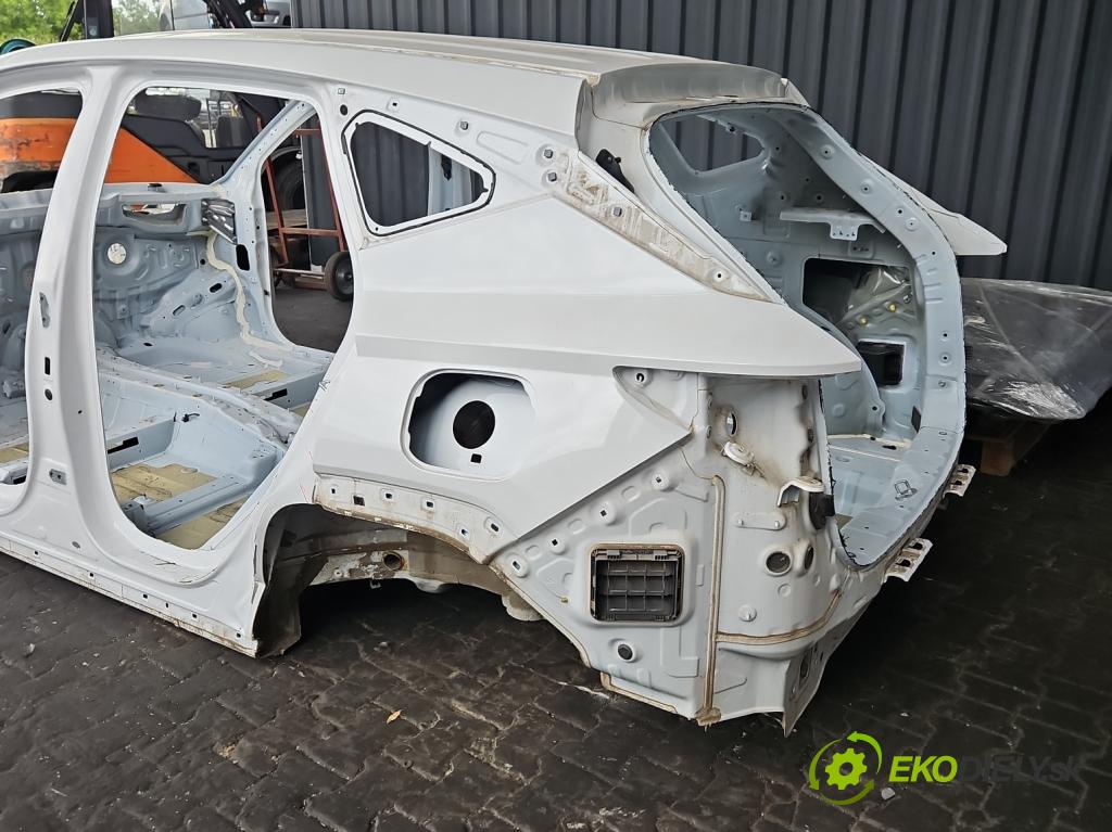 Hyundai Tucson IV 2020- 1.6 T-GDI 150 hp manual 110.1 kW 1598 cm3 5- blatnik zadní levý 
