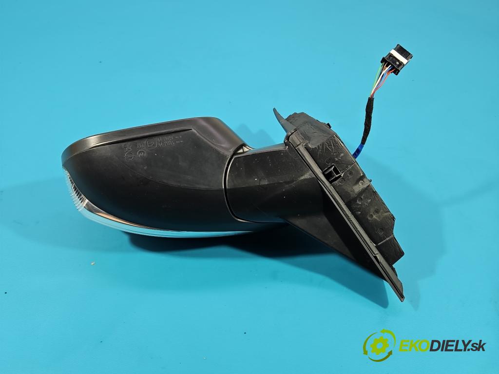 Opel Corsa F 2019- 1.2 12V 75 HP manual 55 kW 1199 cm3 5- zrkadlo ľavé 983597649V (Kľučka dverí ostatné)