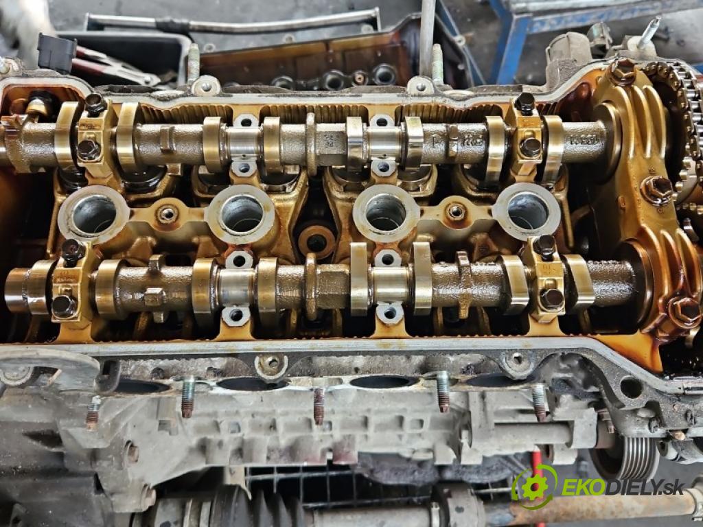 Toyota Corolla E12 2001-2009 1.4 vvti 97KM manual 71 kW 1398 cm3 5- motor benzín 4ZZ