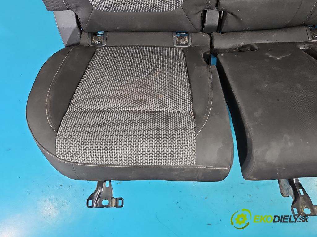 Opel Grandland 2017–2024 1.2 T 131 hp manual 96 kW 1199 cm3 5- Pohovka: zadní (Sedadlo)