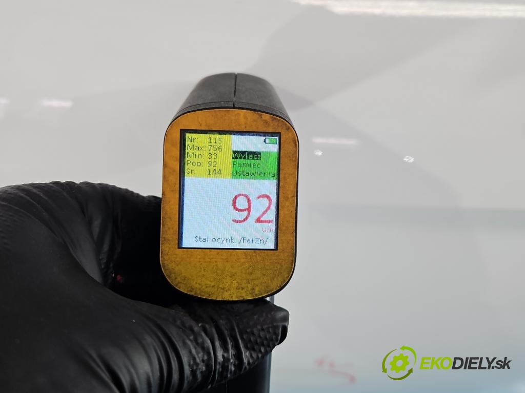 Opel Corsa F 2019- 1.2 12V 75 hp manual 55 kW 1199 cm3 5- dveře přední levé  (Klika dveří ostatní)