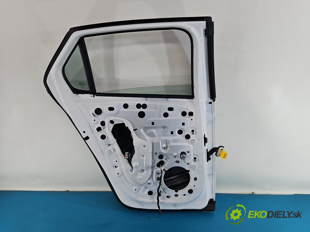 Opel Corsa F 2019- 1.2 12V 75 HP manual 55 kW 1199 cm3 5- dvere zadné ľavé (Kľučka dverí ostatné)