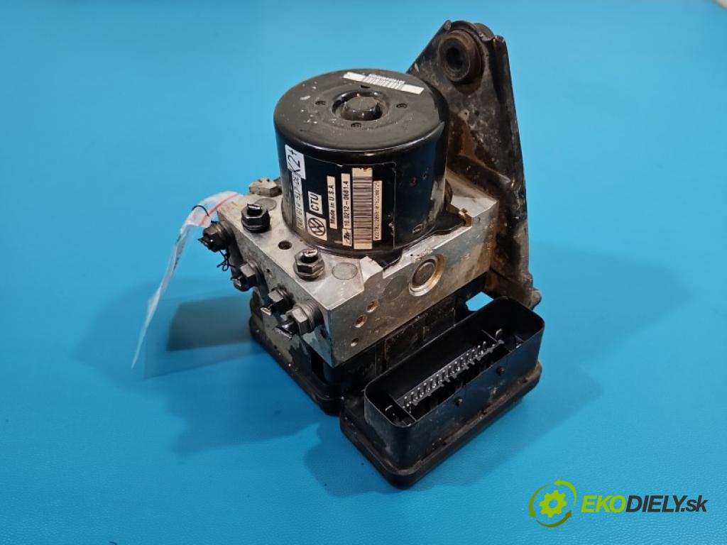 Vw Golf VI 2008-2013 1.6 tdi 105 HP manual 77 kW 1598 cm3 5- čerpadlo abs 1K0907379BJ (Pumpa ABS)