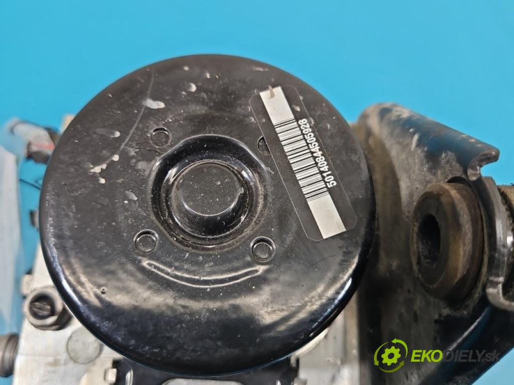 Vw Golf VI 2008-2013 1.6 tdi 105 HP manual 77 kW 1598 cm3 5- čerpadlo abs 1K0907379BJ (Pumpa ABS)