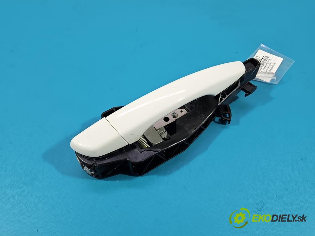 Opel Corsa F 2019- 1.2 12V 75 HP manual 55 kW 1199 cm3 5- rukoväť zadné pravé mimo: 9802977180 (Kľučka dverí ostatné)