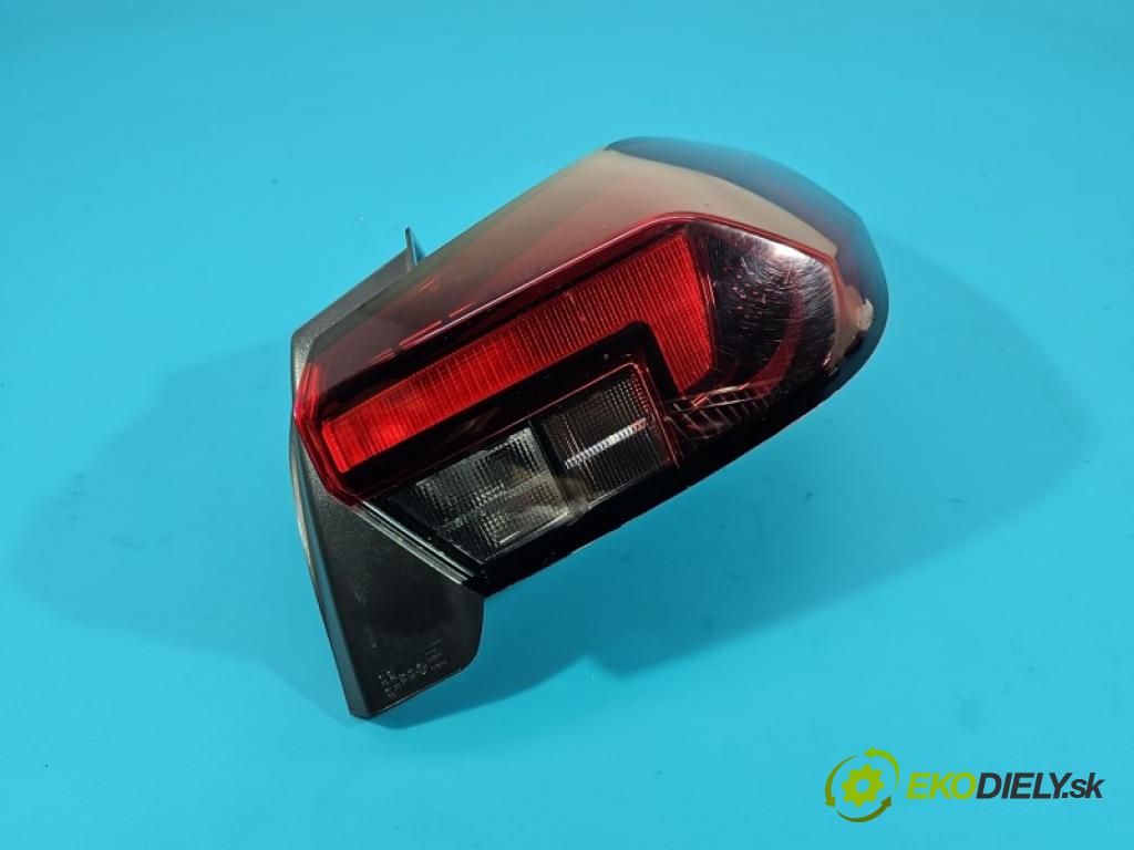 Opel Corsa F 2019- 1.2 12V 75 hp manual 55 kW 1199 cm3 5- světlo zadní pravé blatník: 9829317280