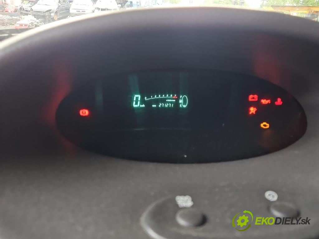 Toyota Yaris I 1999-2005 1.0 vvti 68 HP manual 50 kW 998 cm3 5- prístrojovka/ budíky 83800-52120 (Prístrojová doska)