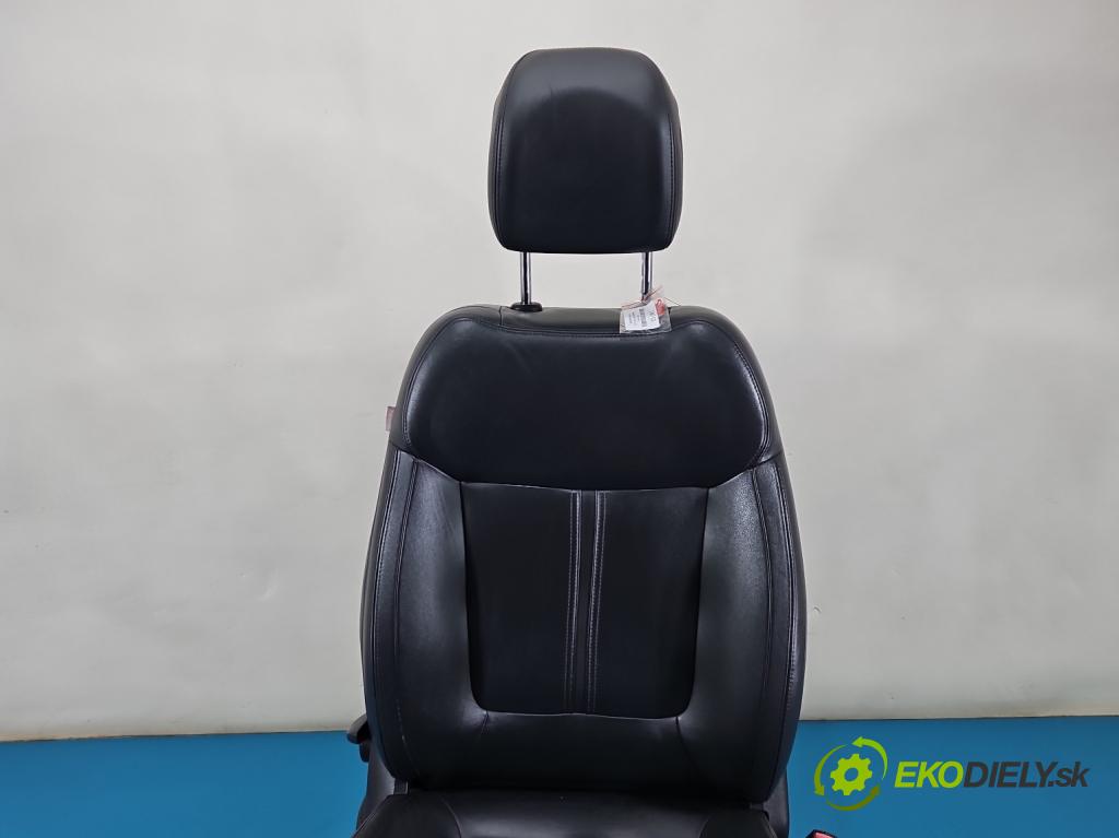 Peugeot 3008 I 2009-2016 2.0 hdi 150 HP manual 110 kW 1997 cm3 5- Sedačka pravý (Sedadlo)