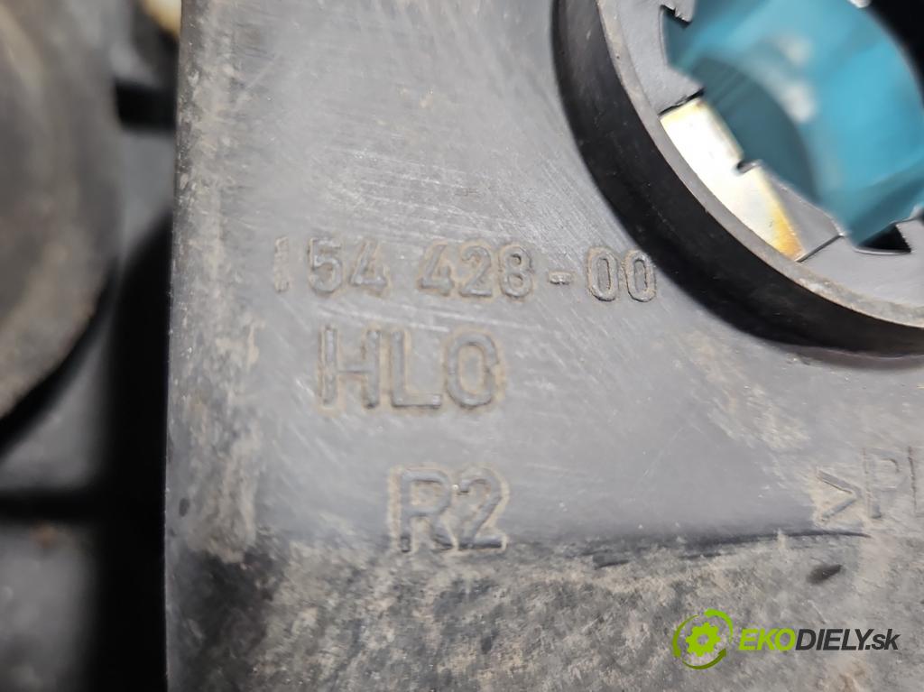 Vw Passat B5 1995-2005 1.8 T 150 hp manual 110 kW 1781 cm3 4- světlo pravý 3B0941016AN (Pravé přední světlo)