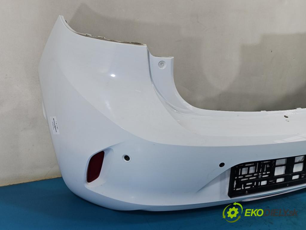 Opel Corsa F 2019- 1.2 12V 75 hp manual 55 kW 1199 cm3 5- nárazník zadní  (Klika dveří ostatní)