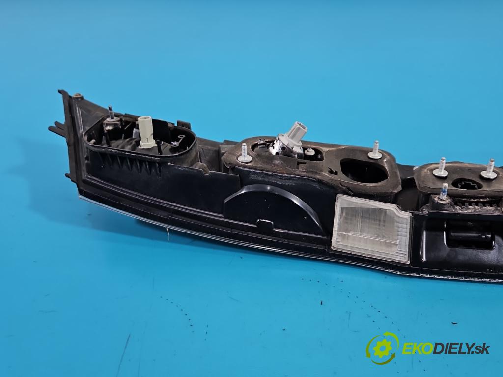 Honda Civic VIII 2006-2011 1.8 16V 140 hp manual 103 kW 1799 cm3 5- zaslepka: zadní 132-16721