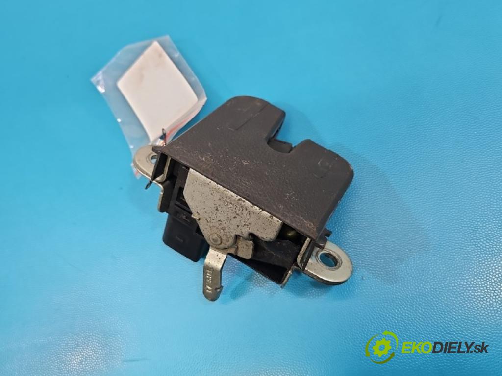 Vw Touran I 2003-2015 1.9 tdi 105 hp manual 77 kW 1896 cm3 5- zámek kufrových dveří zadní 1K6827505B