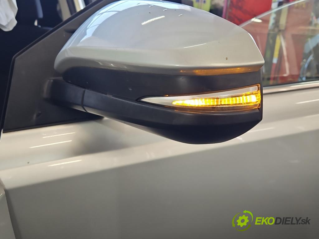 Toyota Rav4 IV 2013-2018 2.0 16V 151KM automatic 111 kW 1987 cm3 5- zrkadlo ľavé  (Kľučka dverí ostatné)