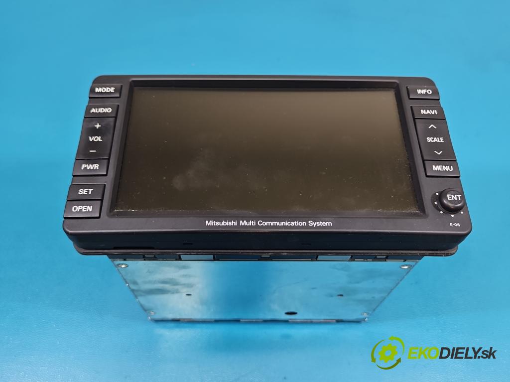 Mitsubishi Outlander II 2006-2013 2.2 DI-D 4N14 177 HP manual 130 kW 2268 cm3 5- Radio originál 261EM-07AIR5