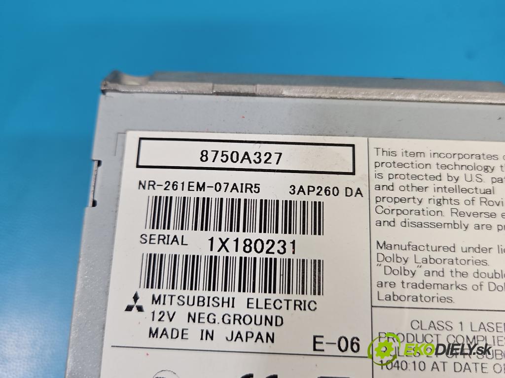 Mitsubishi Outlander II 2006-2013 2.2 DI-D 4N14 177 HP manual 130 kW 2268 cm3 5- Radio originál 261EM-07AIR5