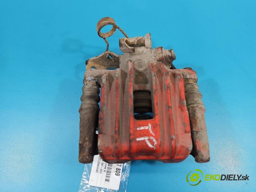 Vw Golf IV 1997-2003 1.9 tdi 110 HP manual 81 kW 1896 cm3 5- brzdič zadné pravý  (Kľučka dverí ostatné)