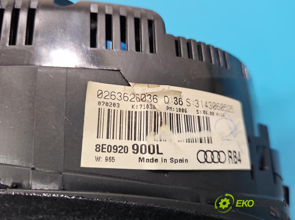 Audi A4 B6 2000-2004 1.6 8V 102 HP manual 75 kW 1595 cm3 4- prístrojovka/ budíky 8E0920900L (Prístrojová doska)