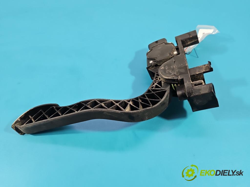 Iveco Daily IV 2006-2014 2.3 HPI 116 HP manual 85 kW 2287 cm3 5- pedal plyn potenciometr: 0281002632