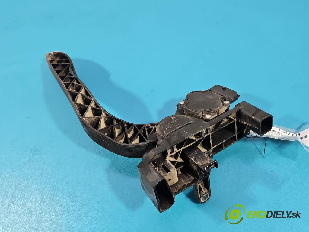 Iveco Daily IV 2006-2014 2.3 HPI 116 HP manual 85 kW 2287 cm3 5- pedal plyn potenciometr: 0281002632