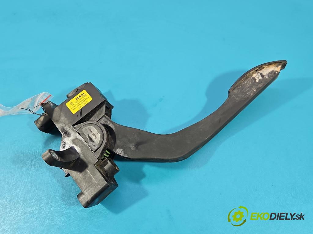Iveco Daily IV 2006-2014 2.3 HPI 116 HP manual 85 kW 2287 cm3 5- pedal plyn potenciometr: 0281002632