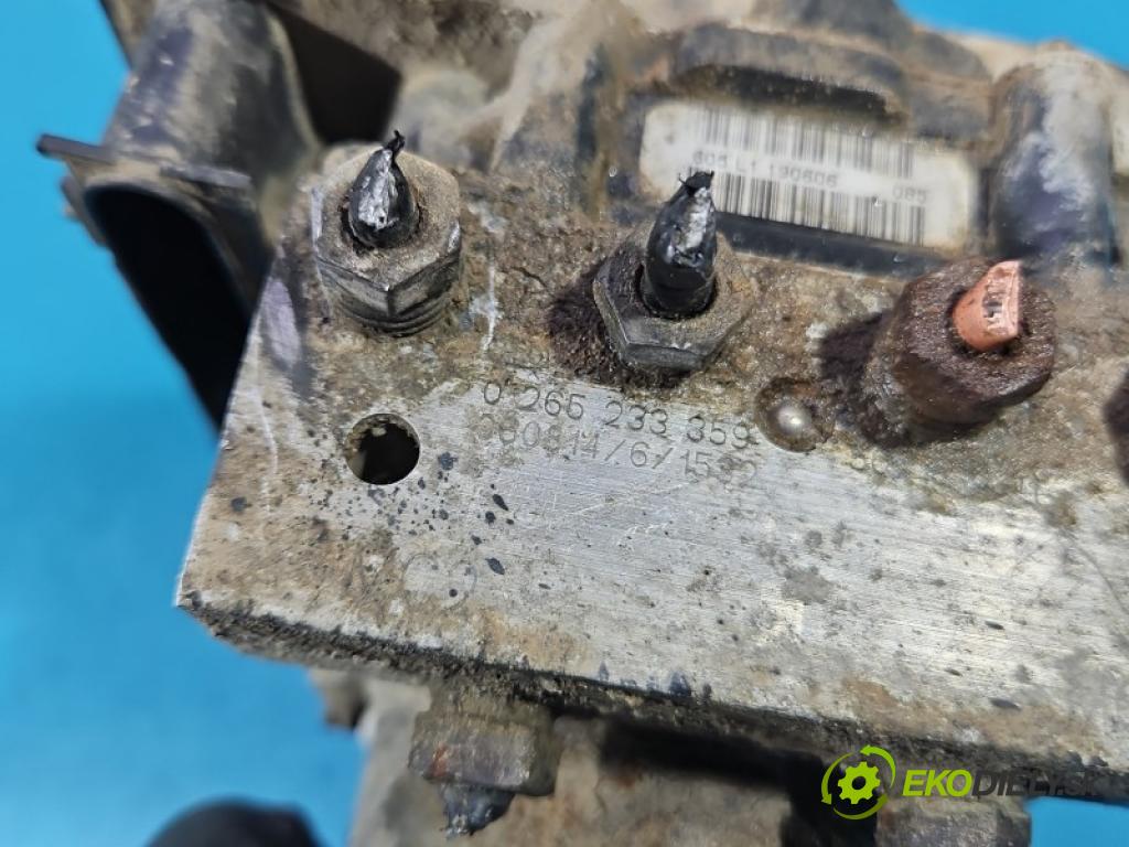 Iveco Daily IV 2006-2014 2.3 HPI 116 HP manual 85 kW 2287 cm3 5- čerpadlo abs 0265233359 (Pumpa ABS)