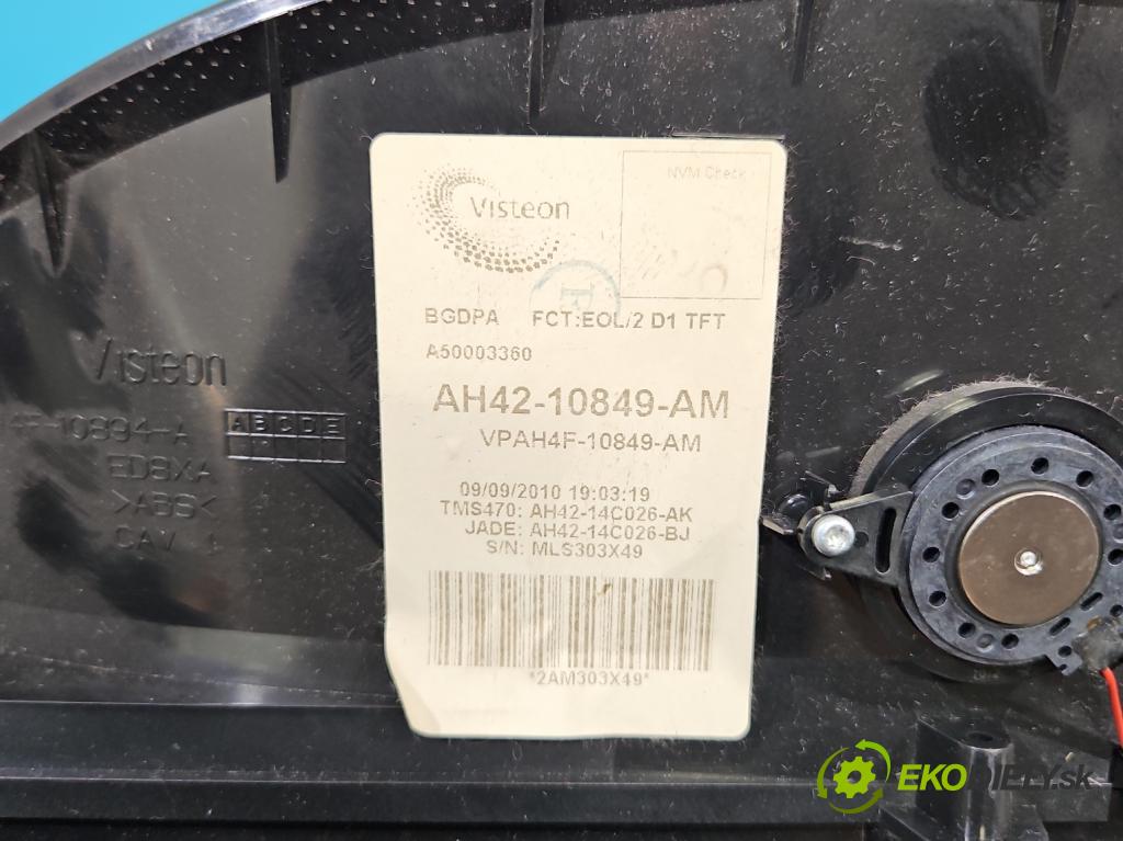 Land rover Range Rover III L322 2001-2012 4.4 V8 313 HP automatic 230 kW 4367 cm3 5- prístrojovka/ budíky AH42-10849-AM (Prístrojová doska)