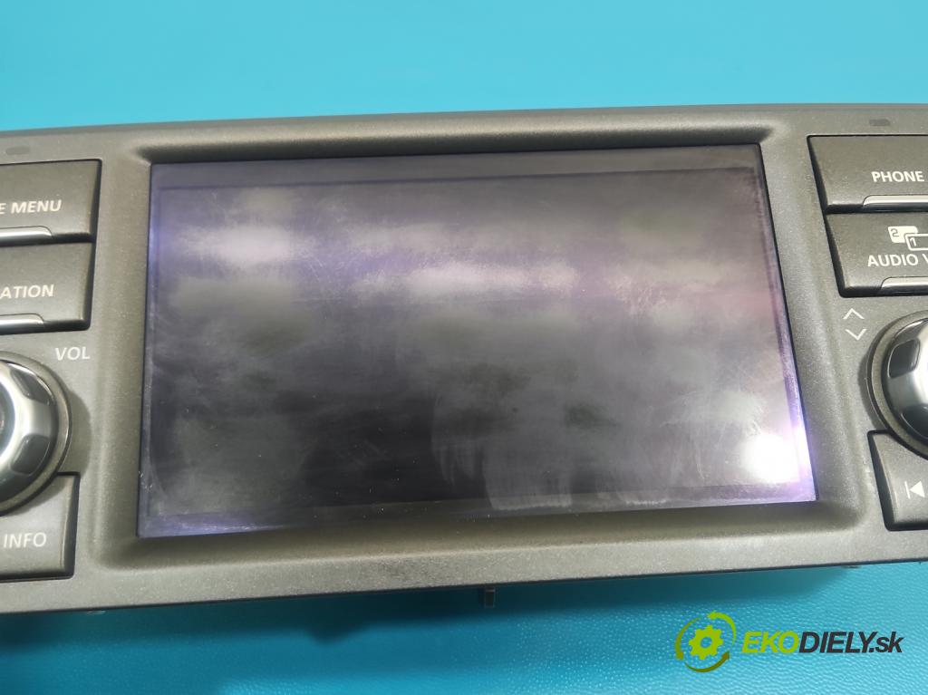 Land rover Range Rover III L322 2001-2012 4.4 V8 313 HP automatic 230 kW 4367 cm3 5- Radio originál BH42-10E887-RB