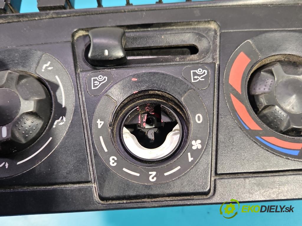 Iveco Daily IV 2006-2014 2.3 HPI 116 hp manual 85 kW 2287 cm3 5- palubní deska panel topení 178140000